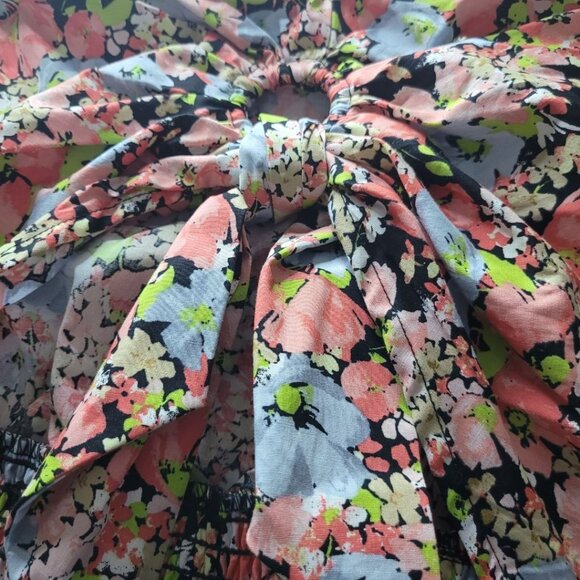 So Cropped Tie Floral Shirt Womens Medium Summer Boho Flirty Barbie‎ - Picture 7 of 10